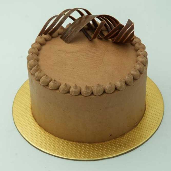 Moist Chocolate Cake (650g)